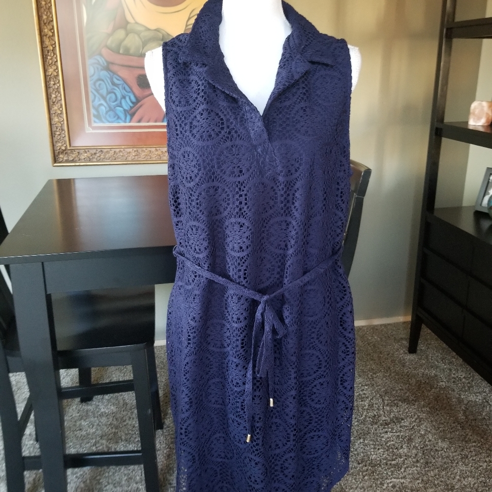 Navy dress